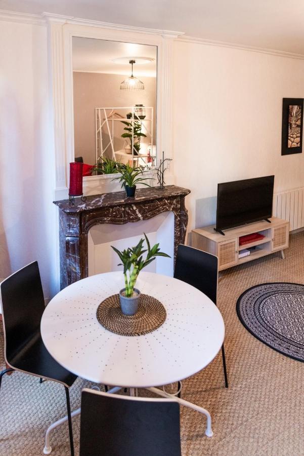 Agreable Studio En Plein Coeur De Quimper Apartment Exterior photo